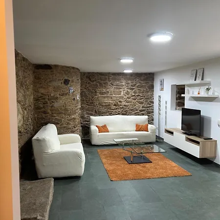 A Casa Da Lareira * A Estrada