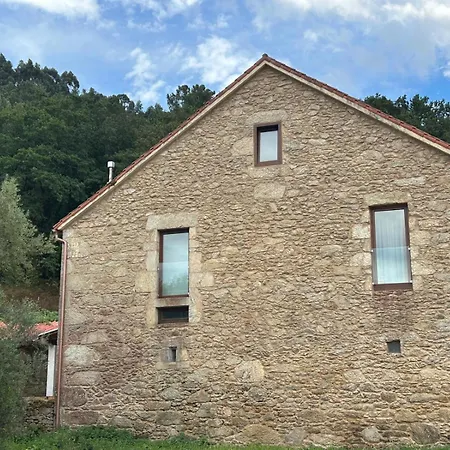 A Casa Da Lareira